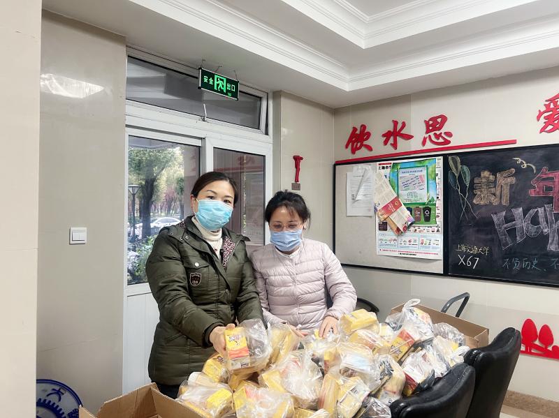 [战疫进行时]西67栋宿管阿姨：做孩子们的“家长”