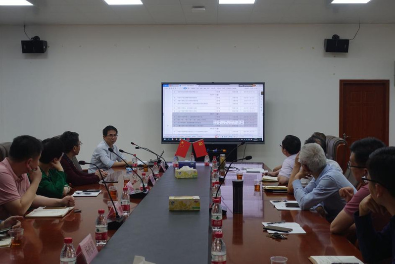 省社科院副院长丁晋清来我校作学术讲座