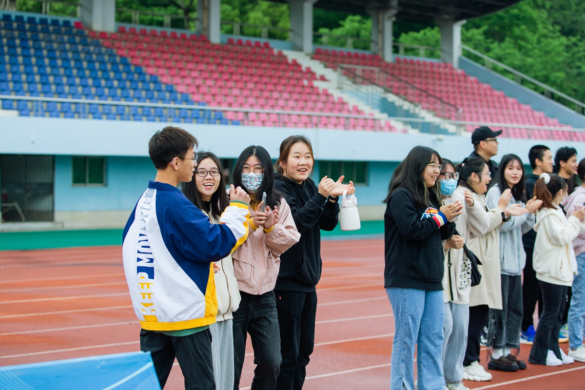2022“狮子山杯”足球赛（本科生）男足比赛揭幕