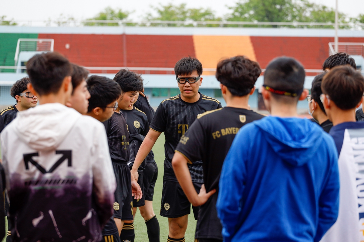 2022“狮子山杯”足球赛（本科生）男足比赛揭幕