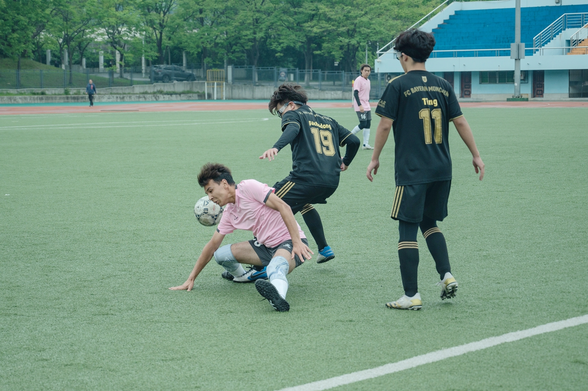 2022“狮子山杯”足球赛（本科生）男足比赛揭幕