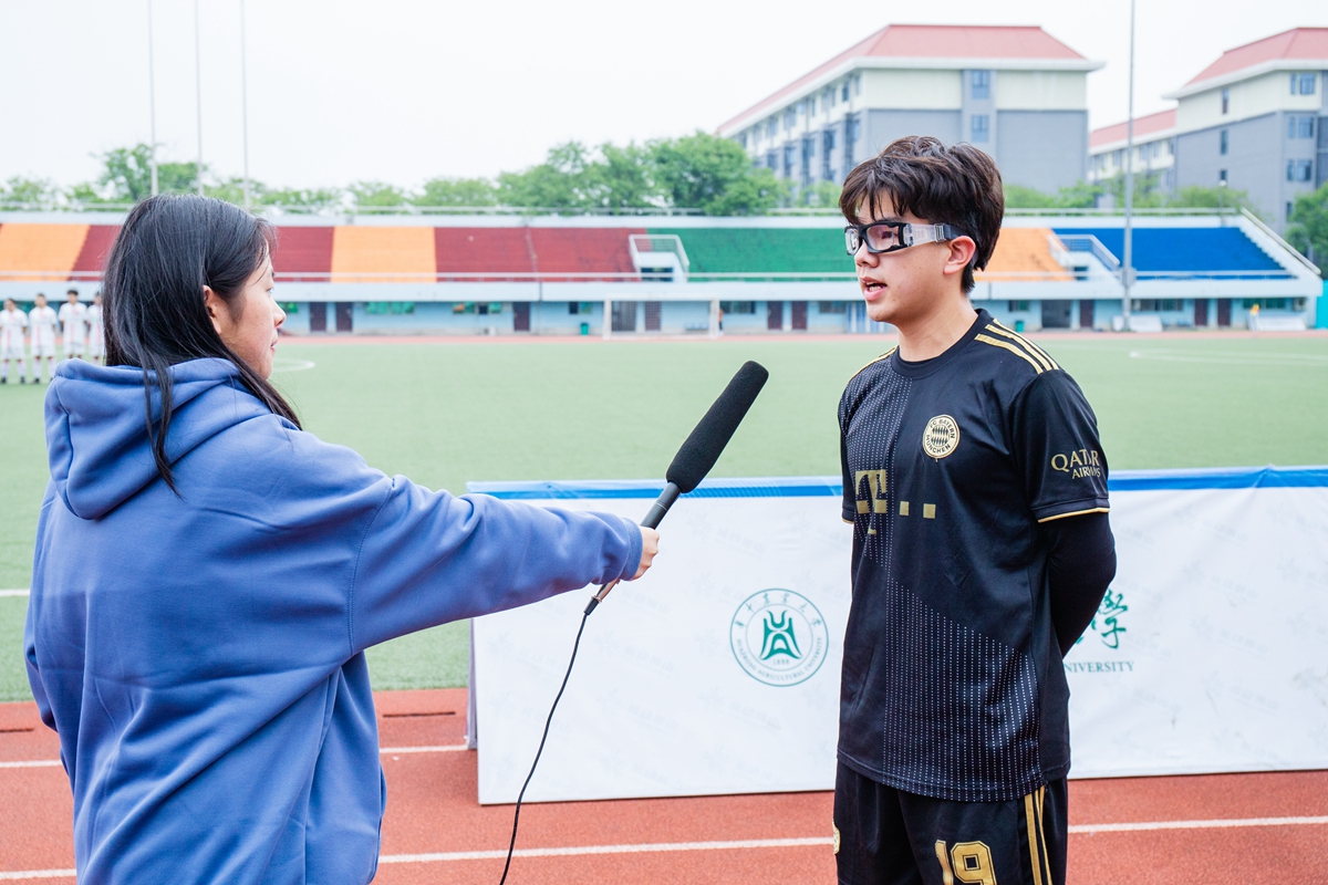 2022“狮子山杯”足球赛（本科生）男足比赛揭幕