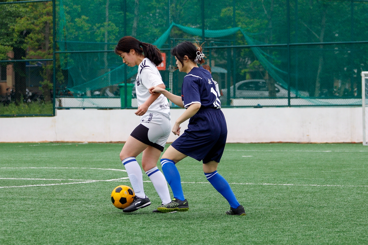 2022“狮子山杯”足球赛（本科生）女足比赛揭幕