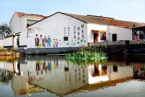 工业设计系：用艺术“唤醒”乡村魅力