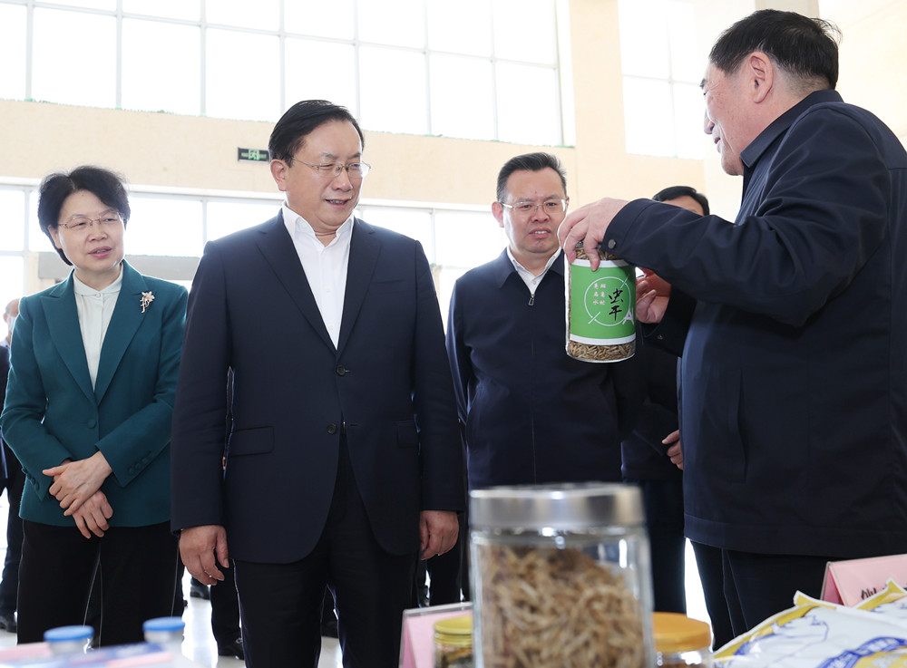 湖北省省长王忠林来校调研