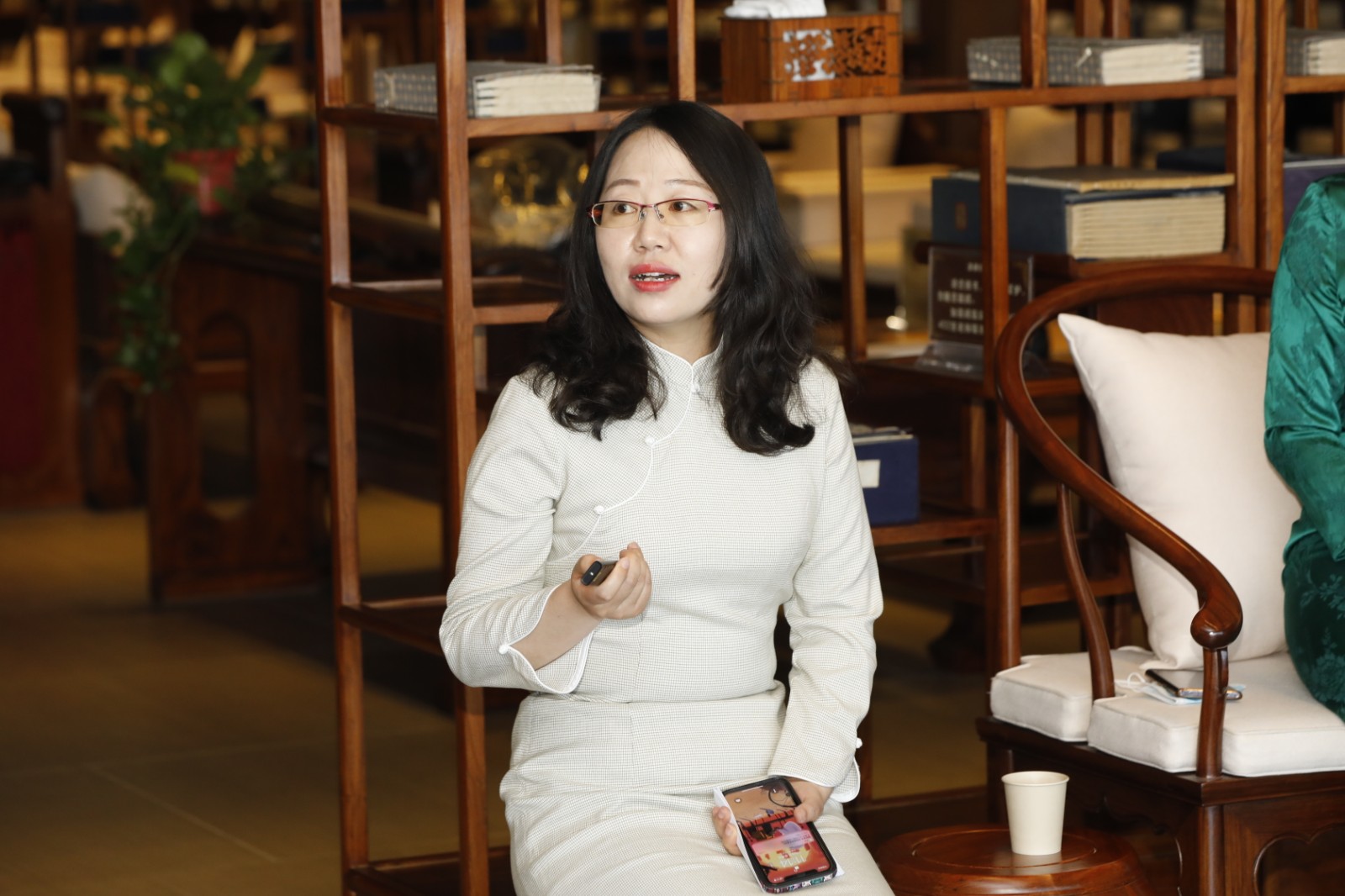 喜迎二十大，咏絮悦书香——女教授协会咏絮书会世界读书日读书会活动成功举办