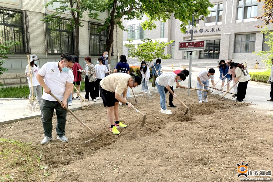［人才培养］图书馆与后勤保障部开展师生劳动教育实践基地共建活动