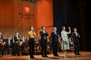 唱响新时代的青春之歌｜俞峰校长带你走进央音，感受青春的律动