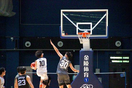 计算机学院组织开展“快乐无疫”师生趣味系列体育活动