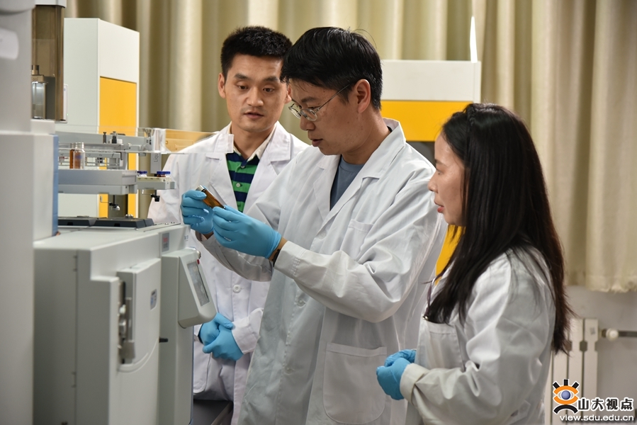 ​［青岛校区］青岛校区做大做强设备平台精耕细作服务教学科研