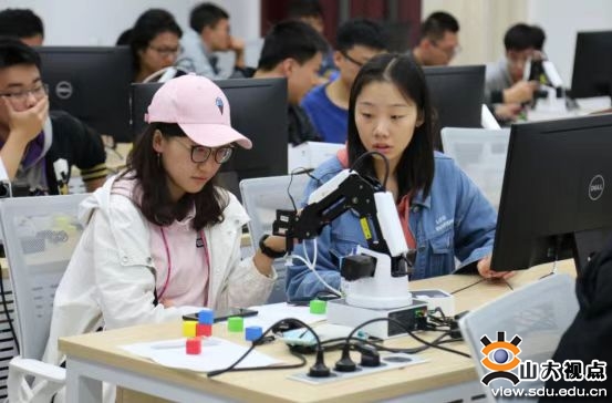 ​［青岛校区］青岛校区做大做强设备平台精耕细作服务教学科研