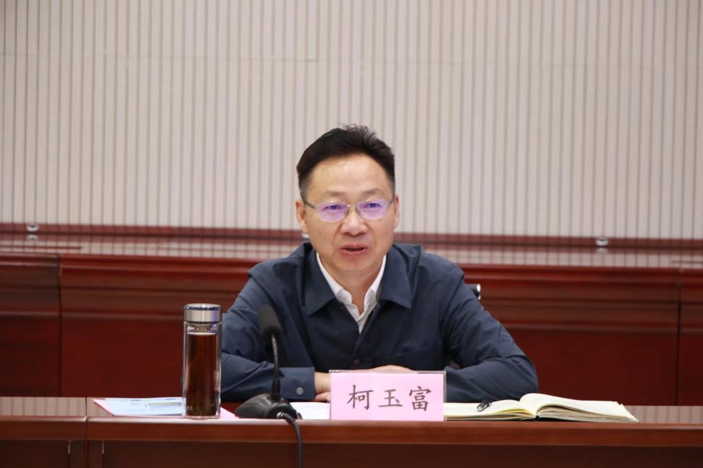 校党委书记杨涛一行赴安康开展访企拓岗促就业活动
