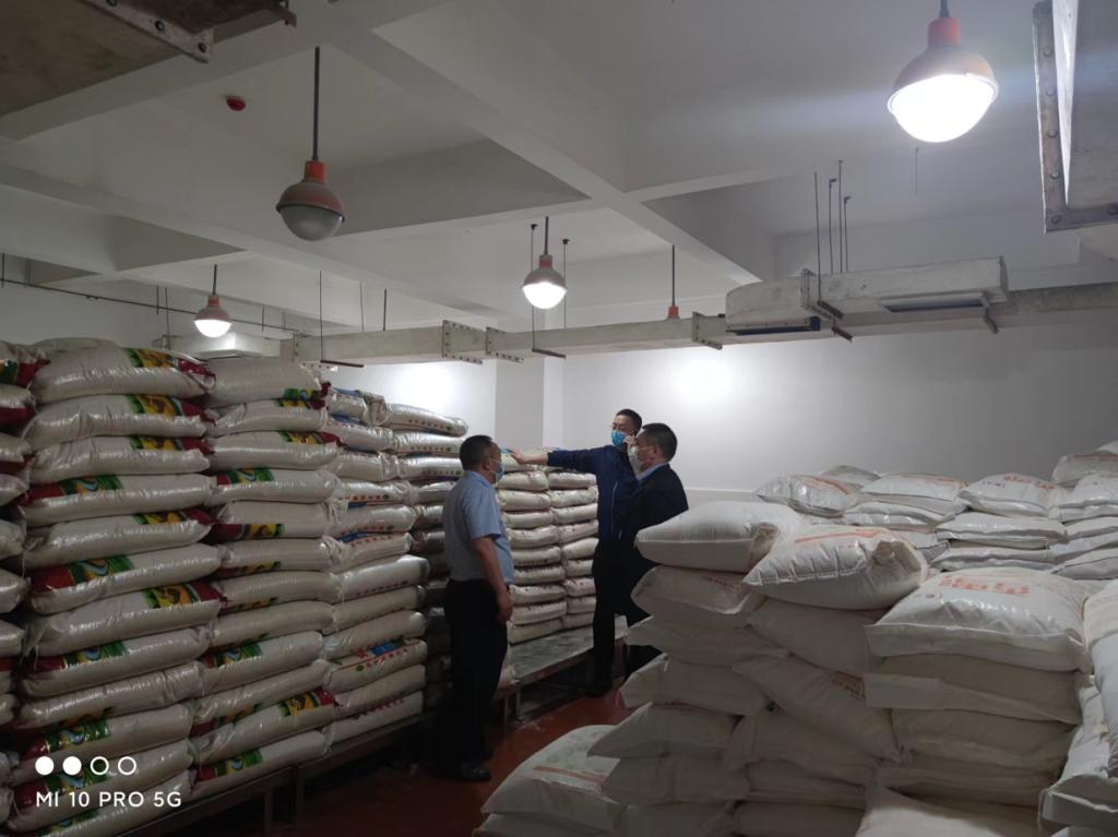 【办实事暖人心】筑牢食品安全防线着力提升服务质量