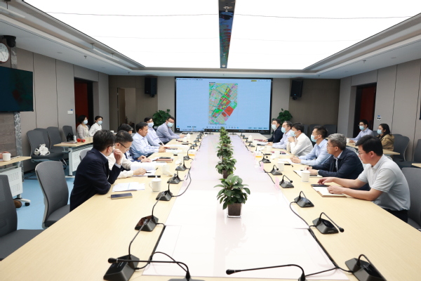 我校与江北新区就深化校地合作展开交流