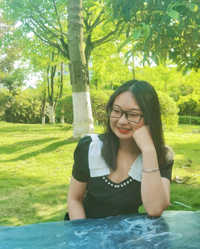 【求学记】龚晓娇：在心里种花为青春着色