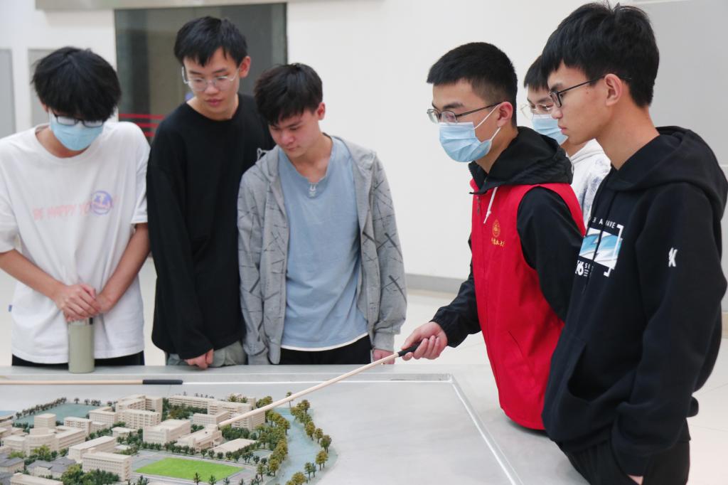 机电学子积极开展“喜迎二十大”系列活动