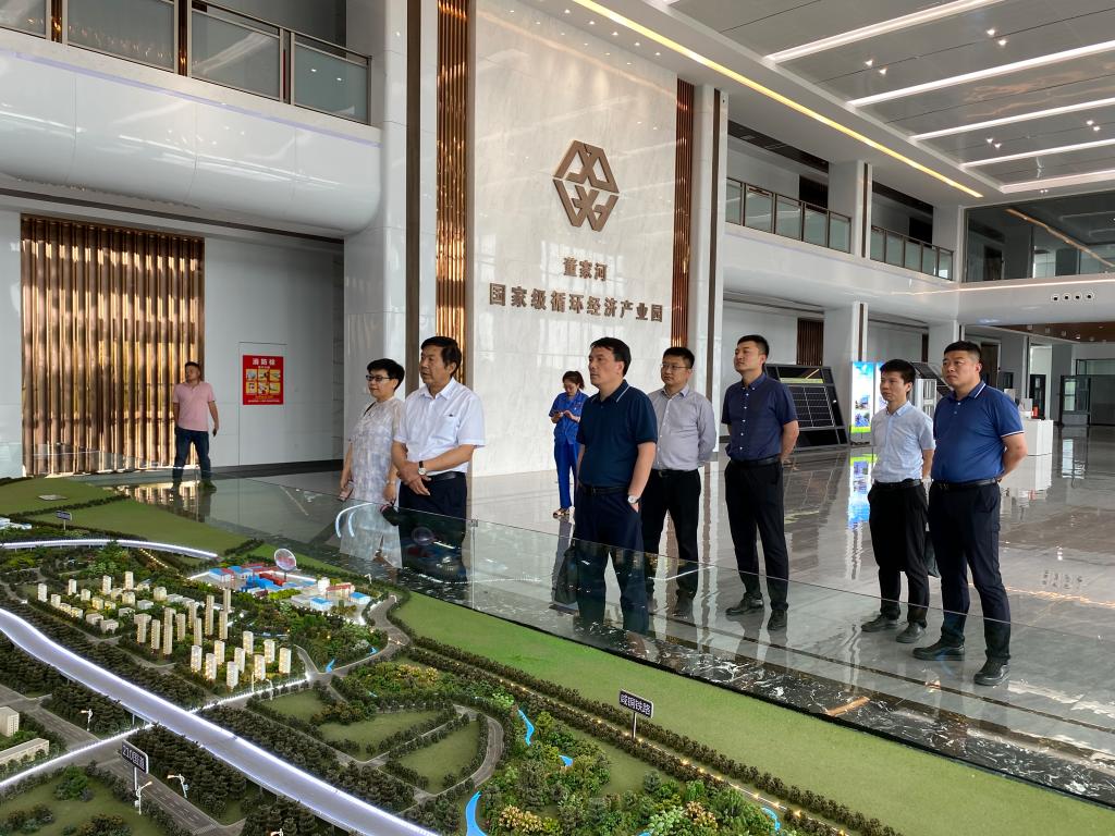 副校长孙宝柱一行赴铜川开展访企拓岗（联络校友）活动