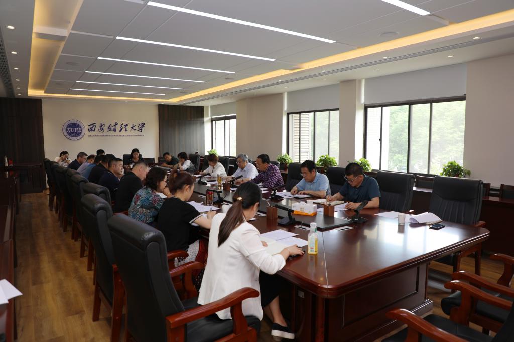 校长方明听取校庆工作进展并强调近期重点工作