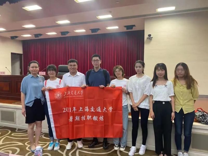 优毕系列丨市优毕！电院学子扎根基层，与祖国同向同行！