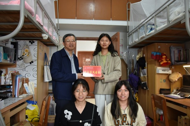 “蒲公英之家”：用代码编写寝室文明公约一起向未来