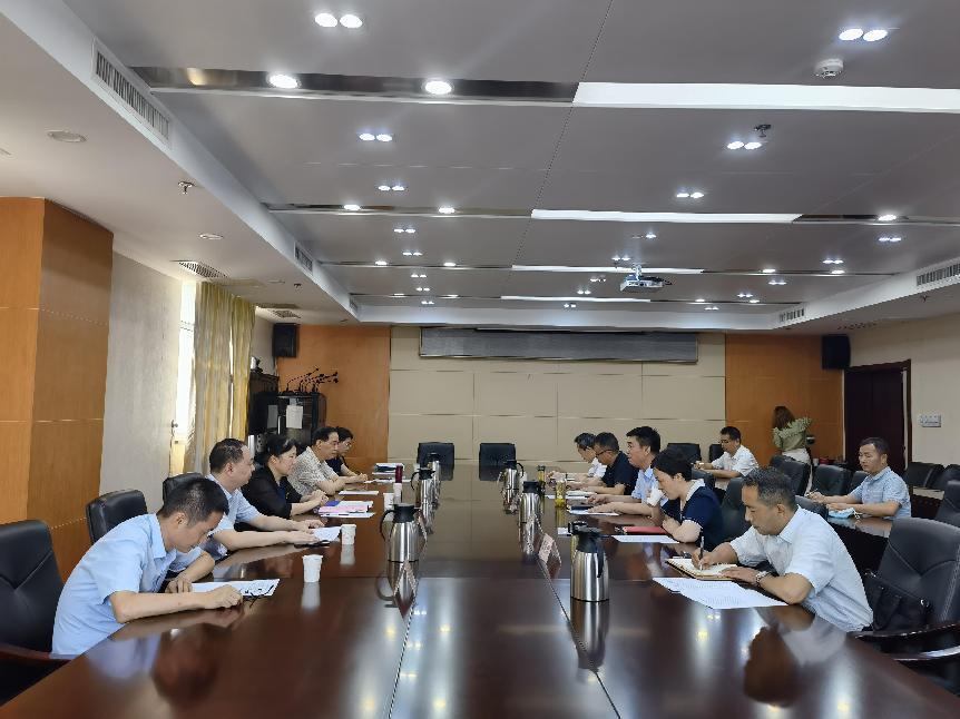 校党委常委、副校长姚莉一行赴孝感市政法委开展“访企拓岗促就业”活动