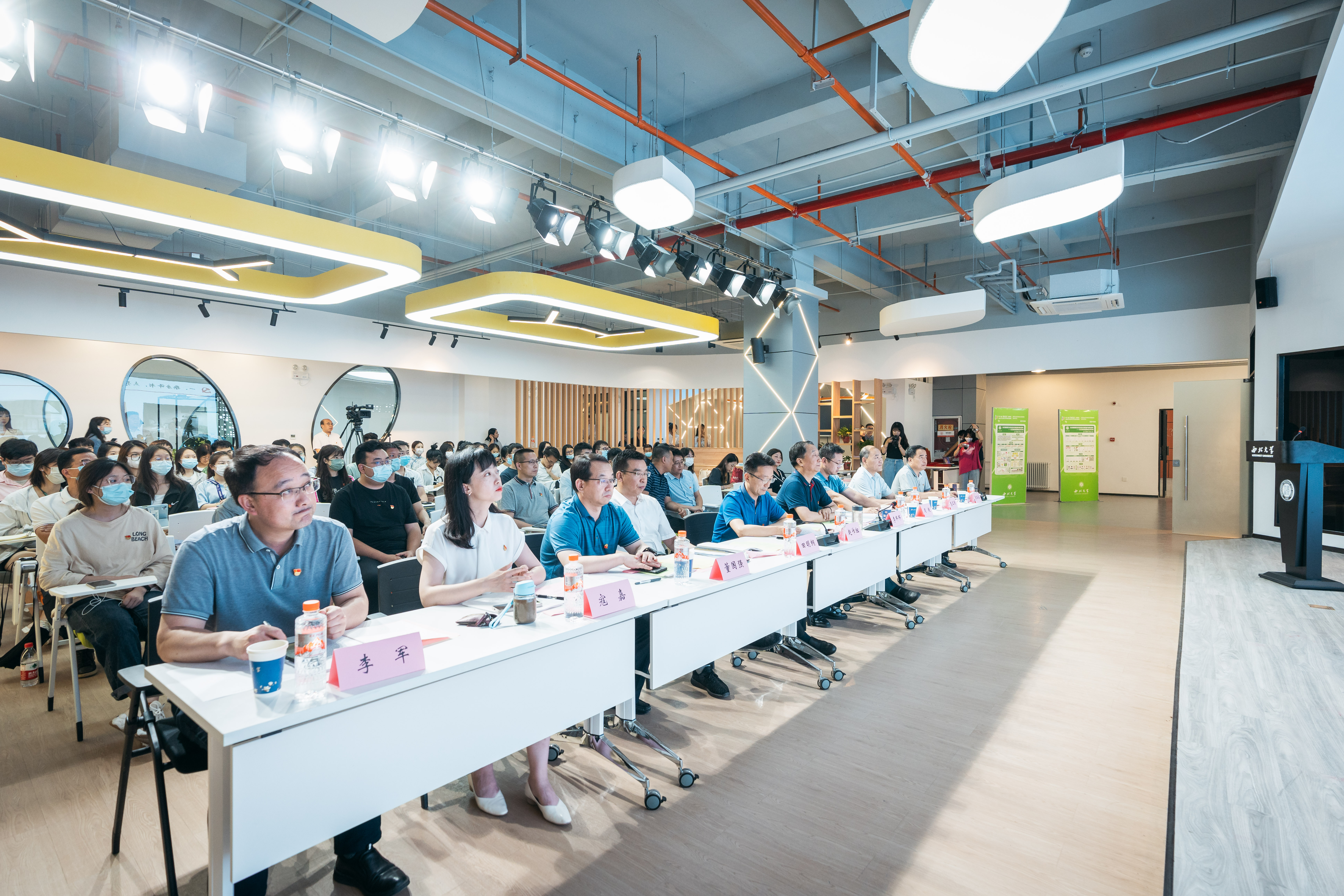 学校党支部书记微党课大赛圆满举行