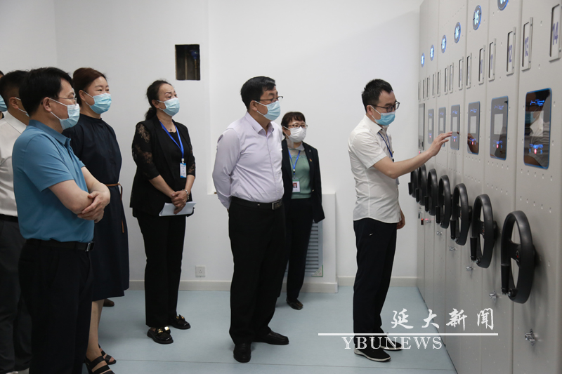 校党委副书记蔡奎龙一行走访调研学生就业工作