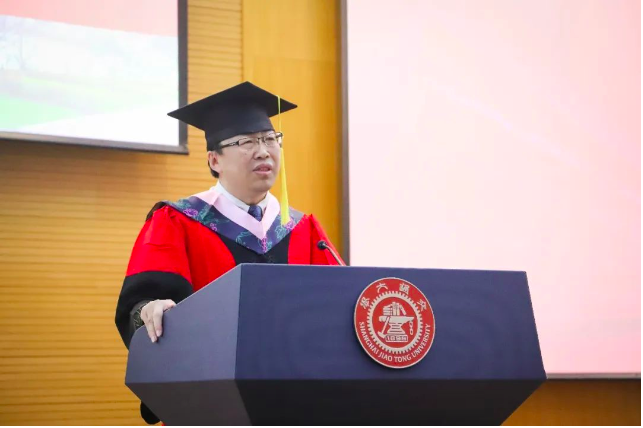 凯原法学院2022届毕业生毕业典礼暨学位授予仪式顺利举行