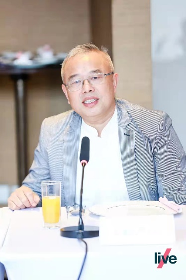 我校与上海市大数据社会应用研究会联合主办“法治与战略思想汇”第一期暨新兴交叉学科学术沙龙