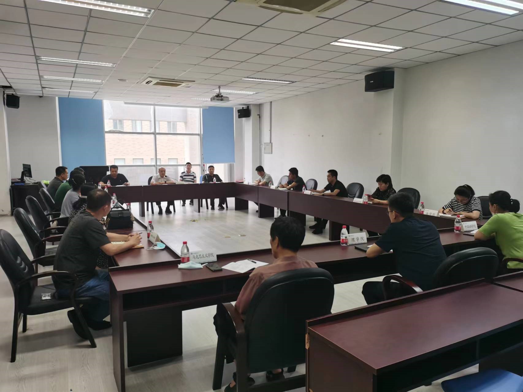 我校召开2022届毕业生就业推进会暨数据核查工作部署会