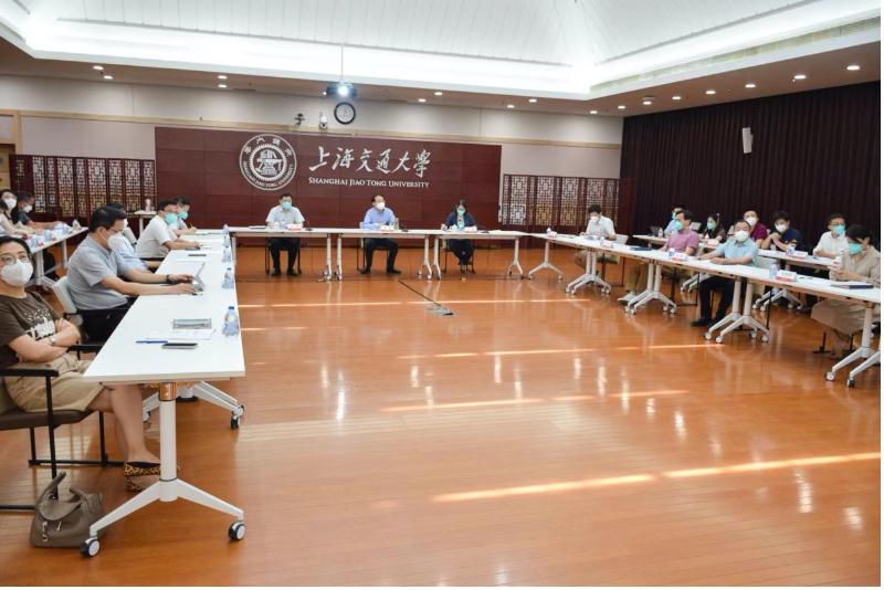 上海交大召开2021年度校内挂职总结交流会暨2022年校内挂职启动会