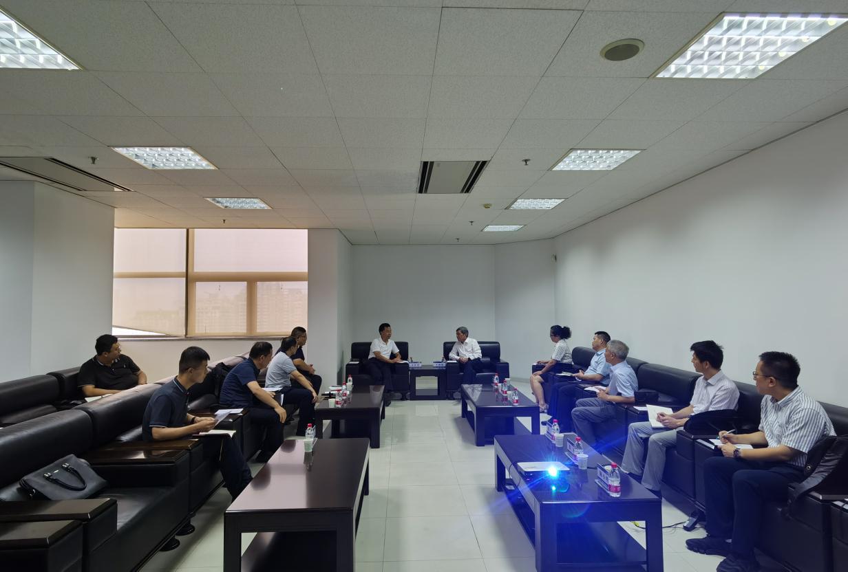中航西飞总经理宋科璞一行来校推进合作