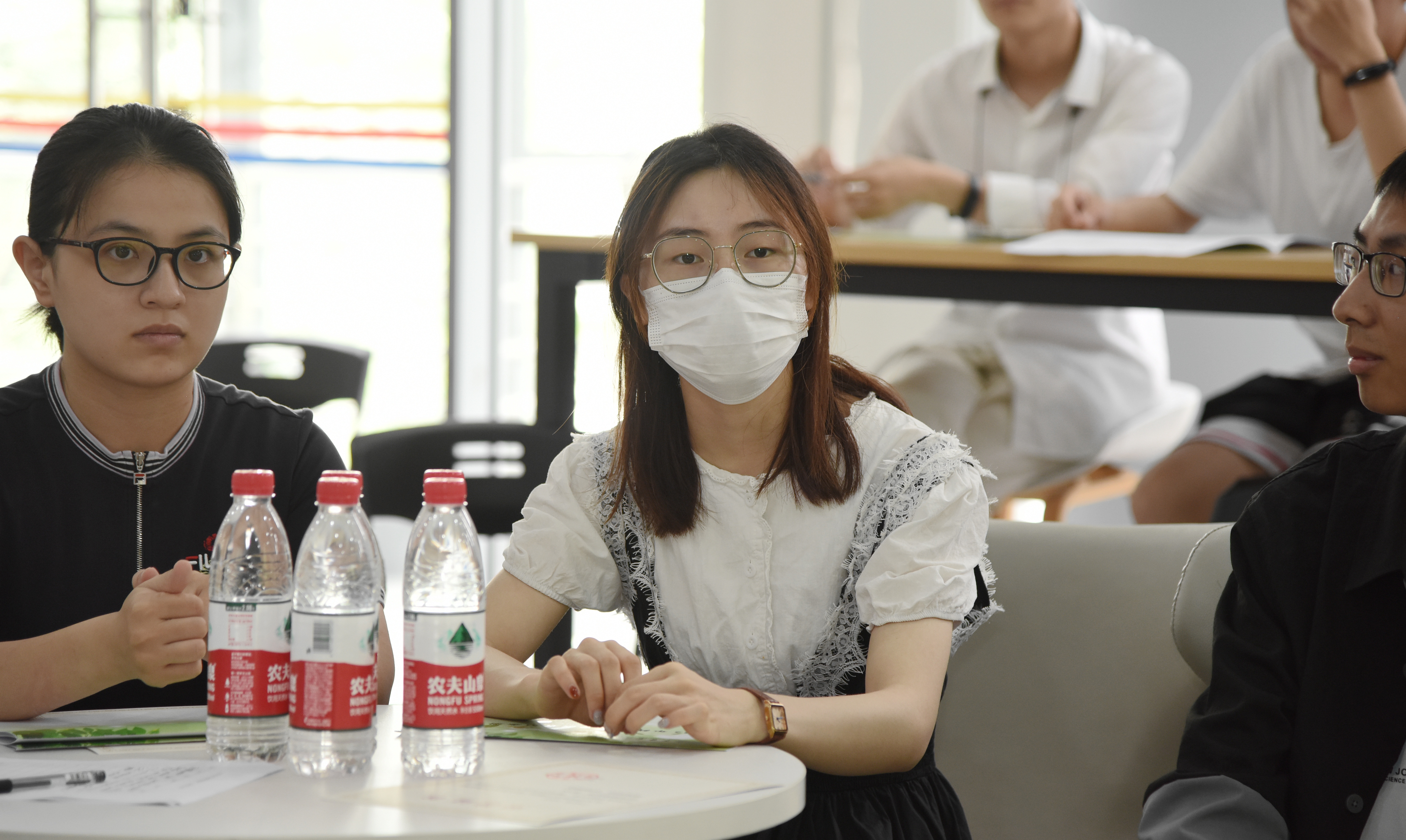【毕业季】学校举行第九届“终身荣誉读者授予仪式”