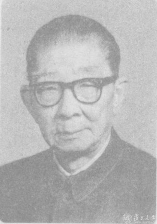 敬忆二级教授｜伍裕万：热心教学培养专业人才