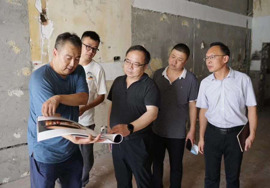 韩喜平调研吉林大学历史名人纪念馆建设情况