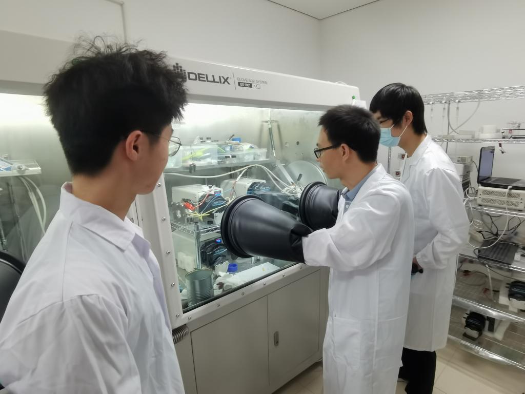 【国际在线】青年科研人才范豪：深耕大规模储能技术市场服务国家“双碳”战略目标
