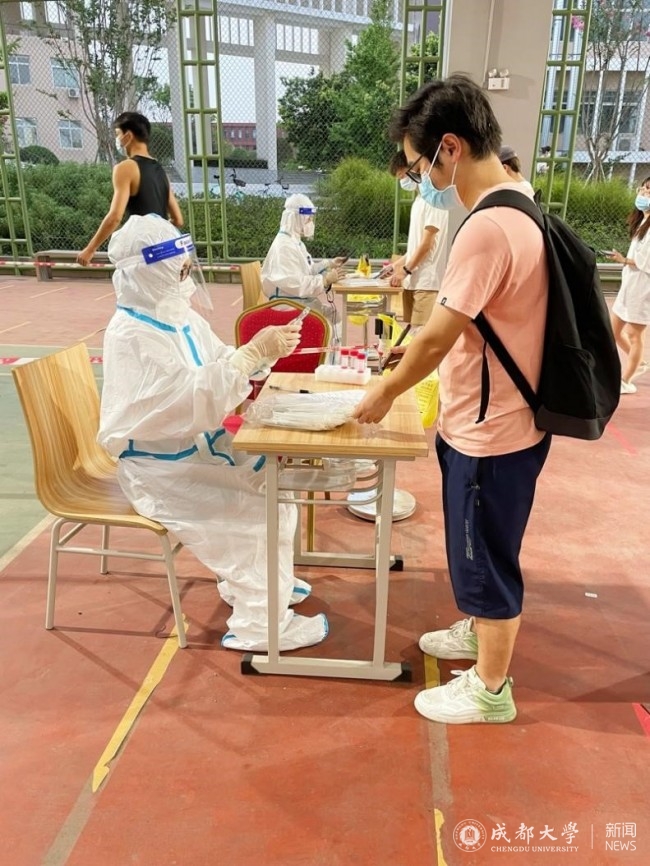 【疫情防控】马院党员践行先锋使命奋战“疫”线显担当本色