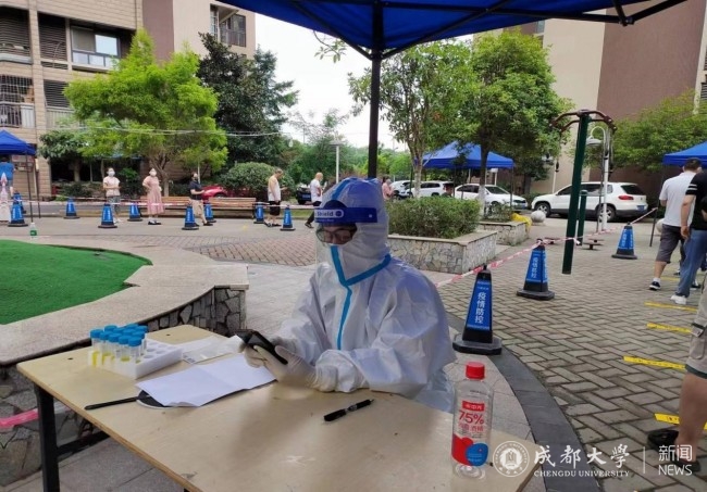 【疫情防控】马院党员践行先锋使命奋战“疫”线显担当本色