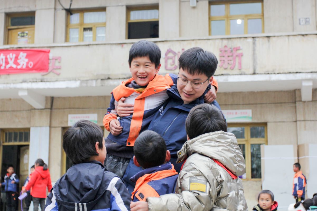 【长江日报】20年接力徐本禹支教，他们教过的孩子长大了