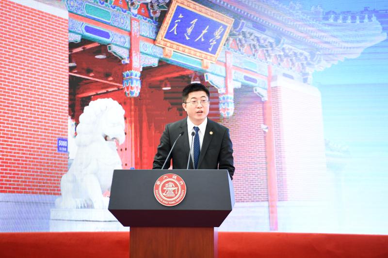 新交大人，扬帆起航！上海交大2022级本科生开学典礼举行