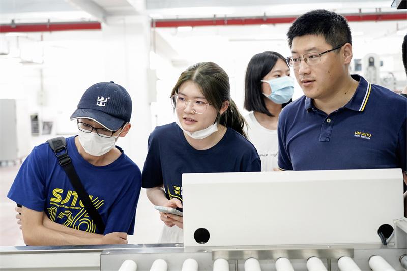 交大密西根学院暑期社会实践团赴广东开展实践调研
