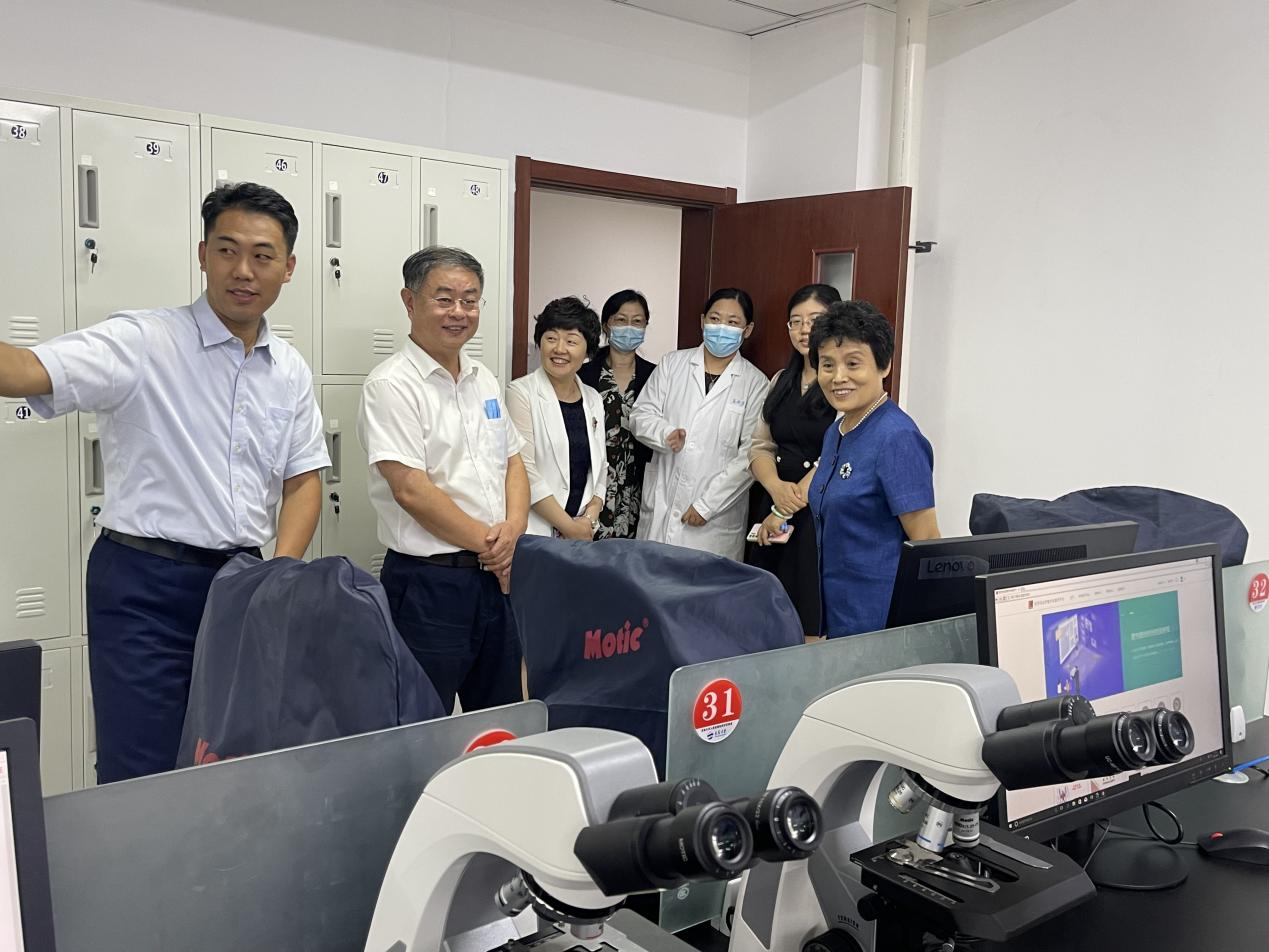 中国高等教育学会副会长、教育部医学教育专家委员会主任委员、教育部原副部长林蕙青一行来访我校