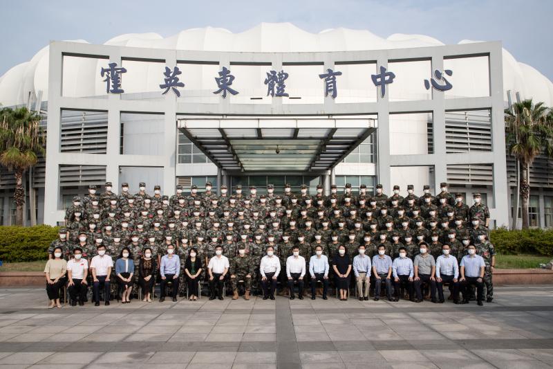 上海交通大学2022年学生军训动员大会举行