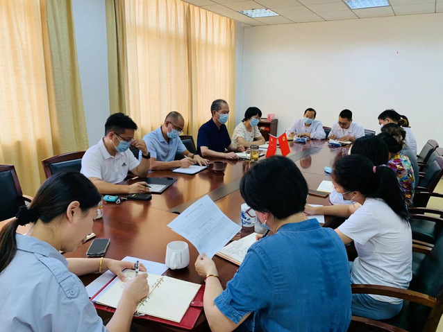 校医院召开新学期工作部署会议