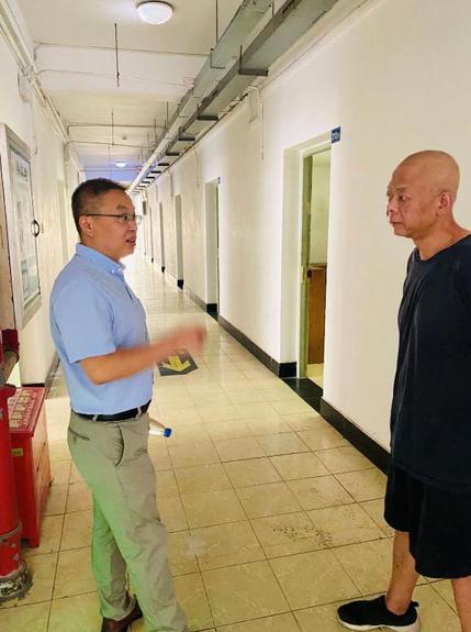 浴火而战，公寓人全力以赴保开学