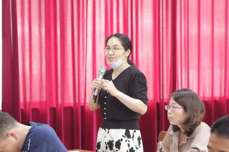 海科院举办“创新思维模式促进经营发展”职工培训资本助力科技发展专场