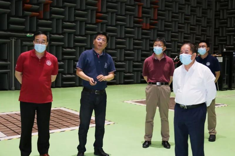 校长林忠钦调研临港智能制造基地