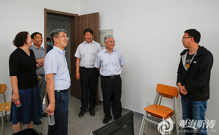 于志刚到西海岸校区调研开学和校区运行工作