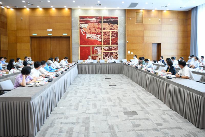 上海交大校领导班子2022年暑假务虚会召开