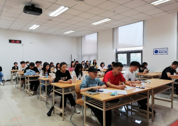 存济医学院2022级学生会正式成立